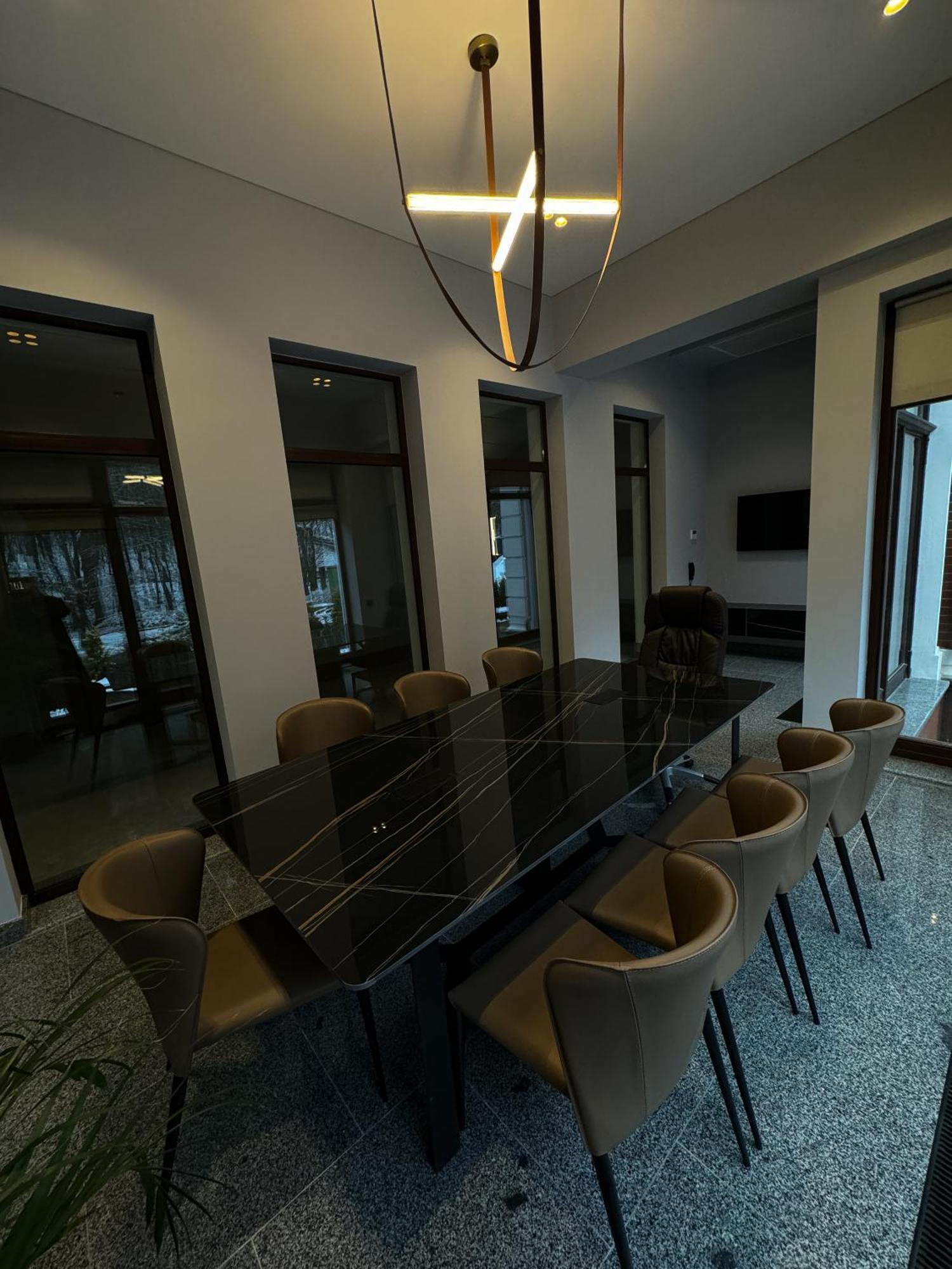 Park Hotel Bristol อุชโฮรอด ภายนอก รูปภาพ