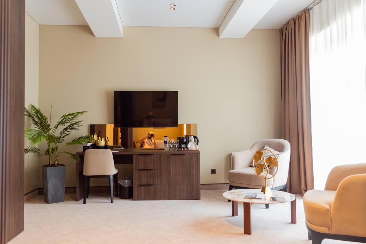 Park Hotel Bristol อุชโฮรอด ห้อง รูปภาพ