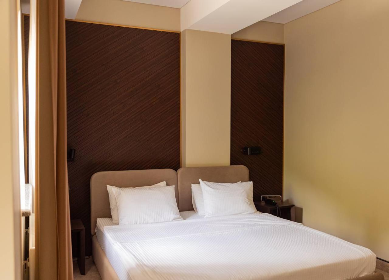 Park Hotel Bristol อุชโฮรอด ห้อง รูปภาพ